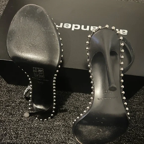 Nova logo Alexanderwang shoe, only wore twice in great condition.